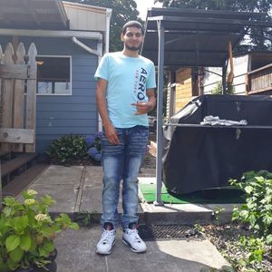 Meet your Posher, Gary